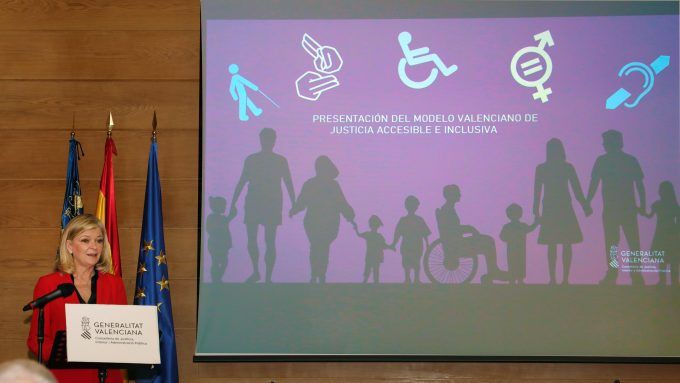 La consellera de Justicia, Interior y Administración Pública, Gabriela Bravo