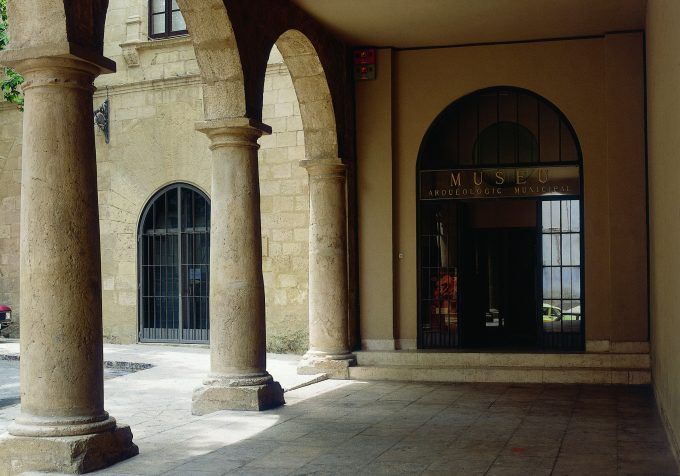 imagen actual de l'entrada del Museu Arqueològic imagen actual de l'entrada del Museu Arqueològic