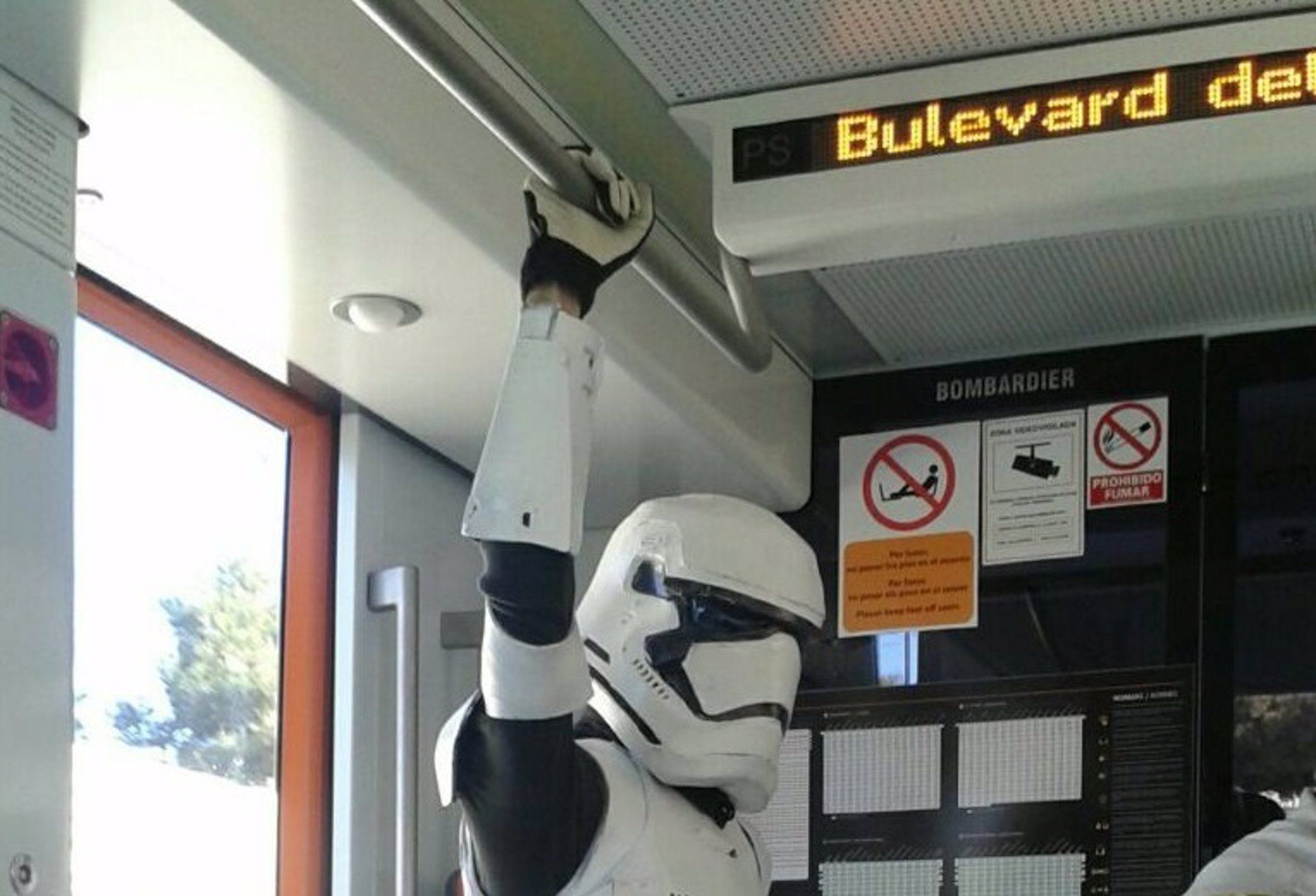 Servicio especial del TRAM por Carnaval