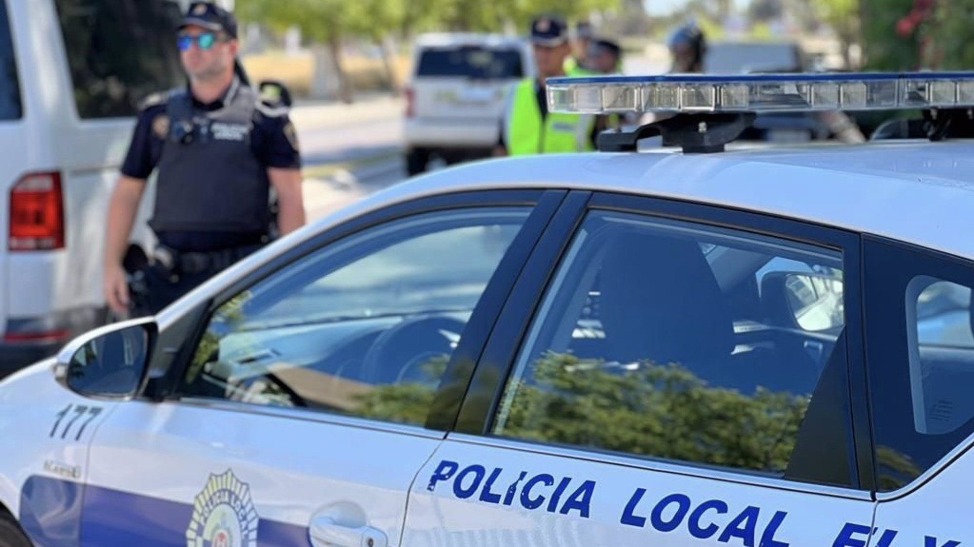 Alicante.- Sucesos.- Detenido un hombre por lanzar una silla en la cabeza a otro en una cafetería en Elche Alicante.- Sucesos.- Detenido un hombre por lanzar una silla en la cabeza a otro en una cafetería en Elche