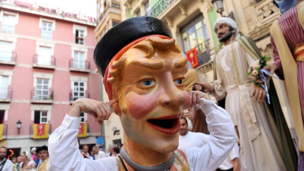 Figura de la Colla de Nanos i Gegants Figura de la Colla de Nanos i Gegants