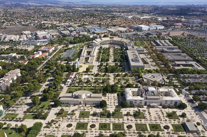 campus-ua-dron-1 campus-ua-dron-1