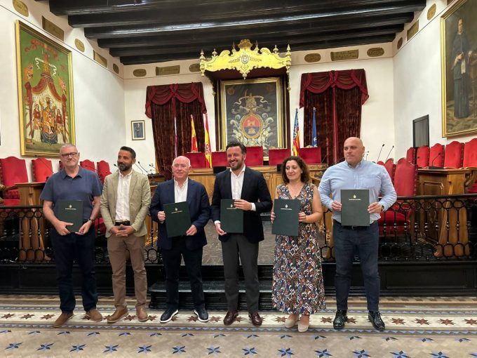 firma pacto por el empleo en elche firma pacto por el empleo en elche