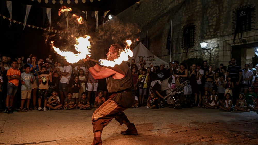 Mercat pirata al Castell de Santa Bàrbara