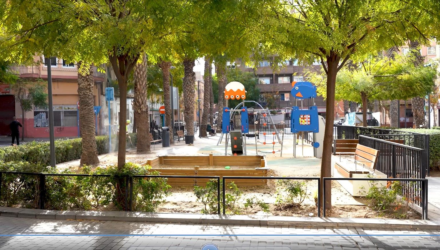 Plaza Castellón (Palmeretes)