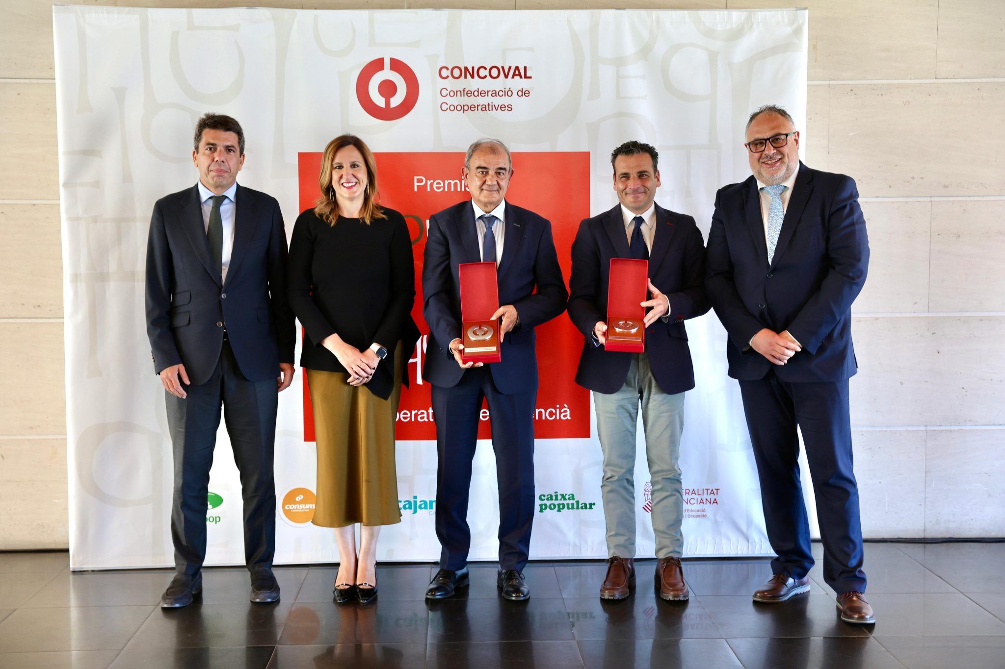 Premiats amb alcaldessa, president i Concoval Premiats amb alcaldessa, president i Concoval