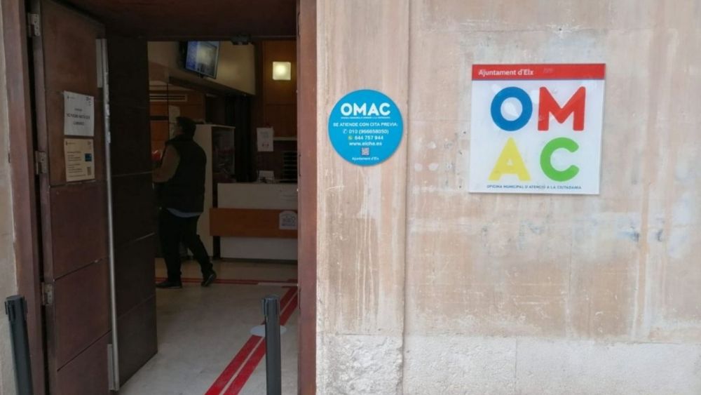 Oficina de la Omac en el centro de Elche