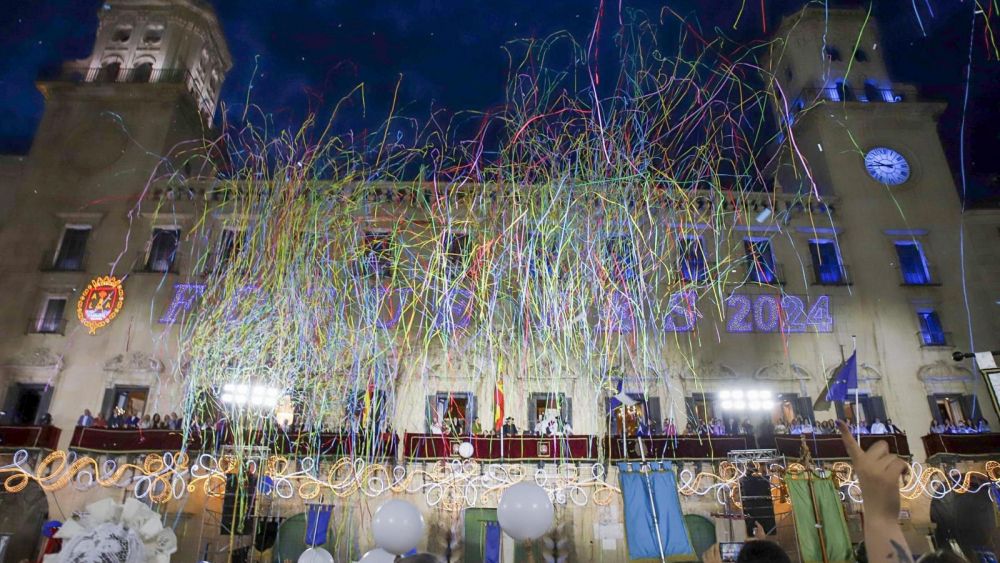 Pregó de les Fogueres en 2024 Pregó de les Fogueres en 2024