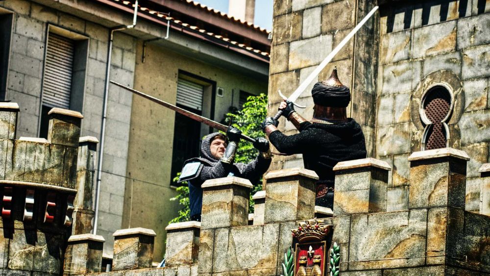 Embajada en el Castillo de los Moros y Cristianos de Elda Embajada en el Castillo de los Moros y Cristianos de Elda
