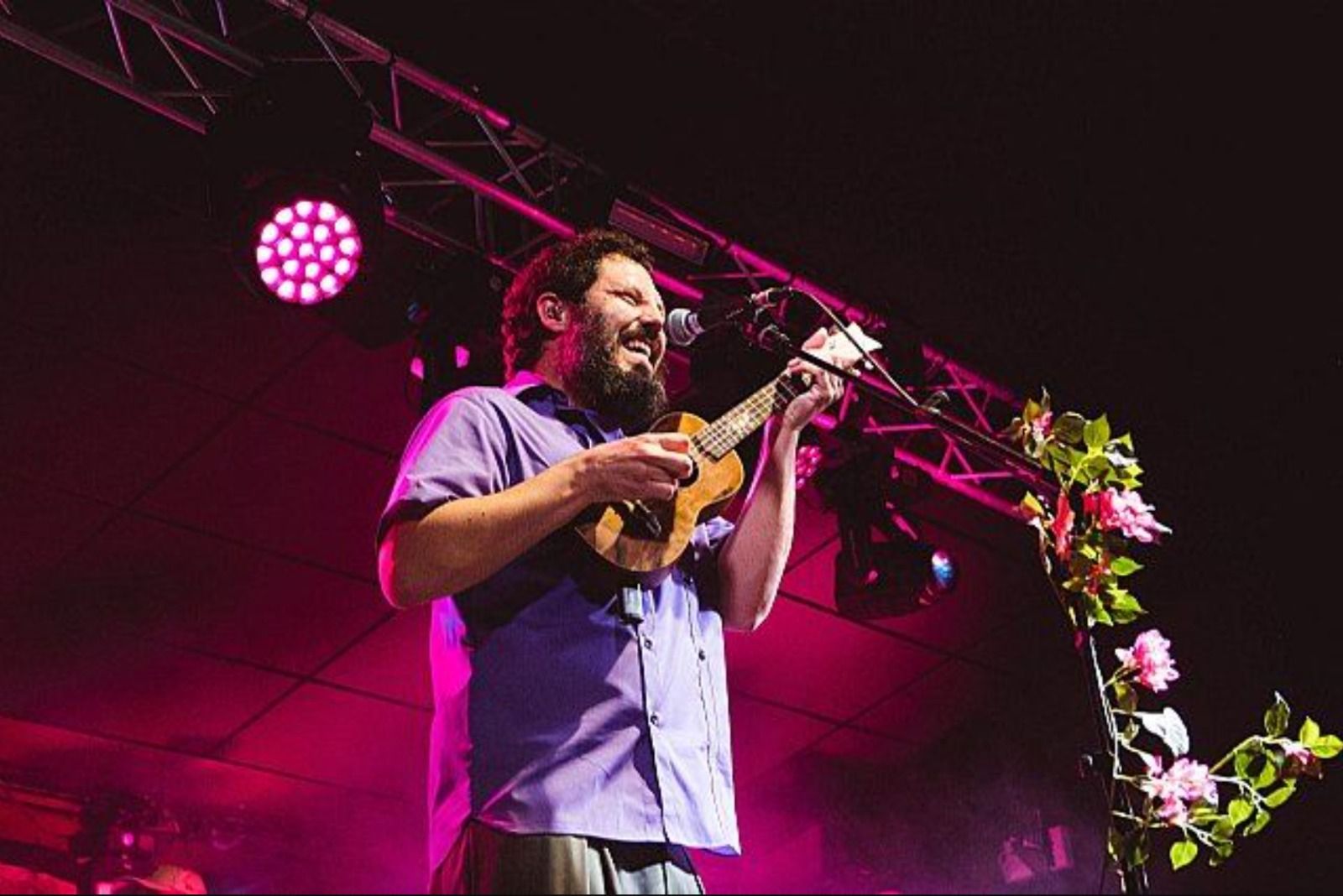 El Kanka durante un concierto en directo