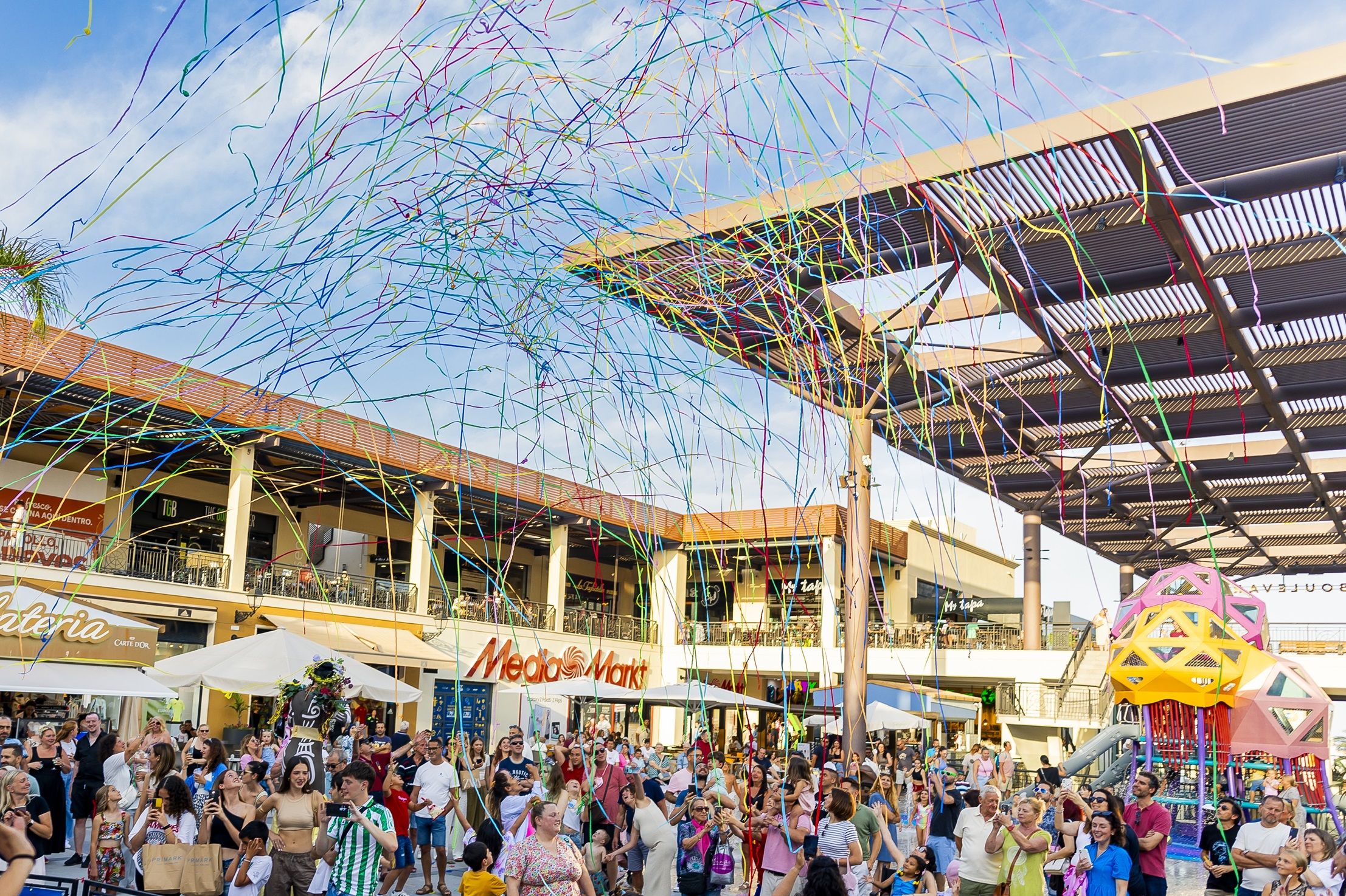 Un evento en el centro comercial Zenia Boulevard de Orihuela Costa. Imagen: Zenia Boulevard