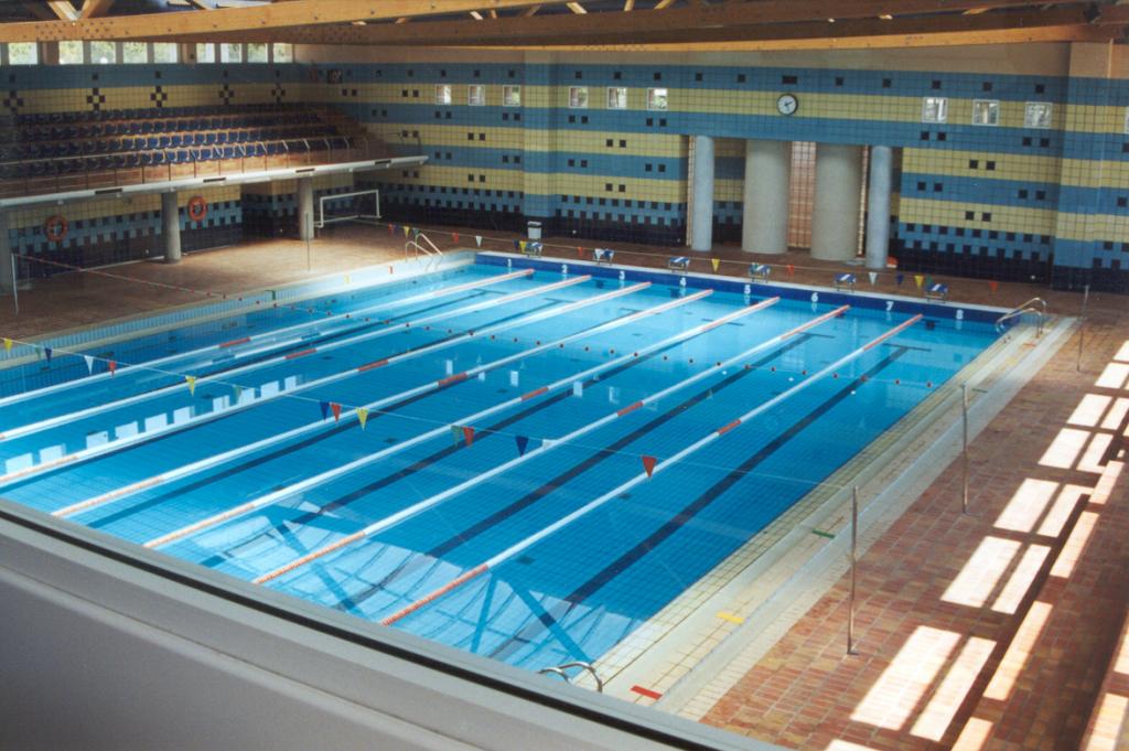 Piscina interior del Monte Tossal de Alicante