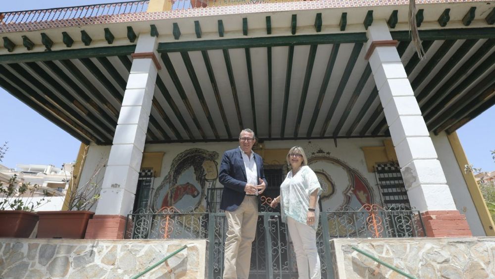 Toni Pérez y Loreto Serrano visitan Villa Adelaida