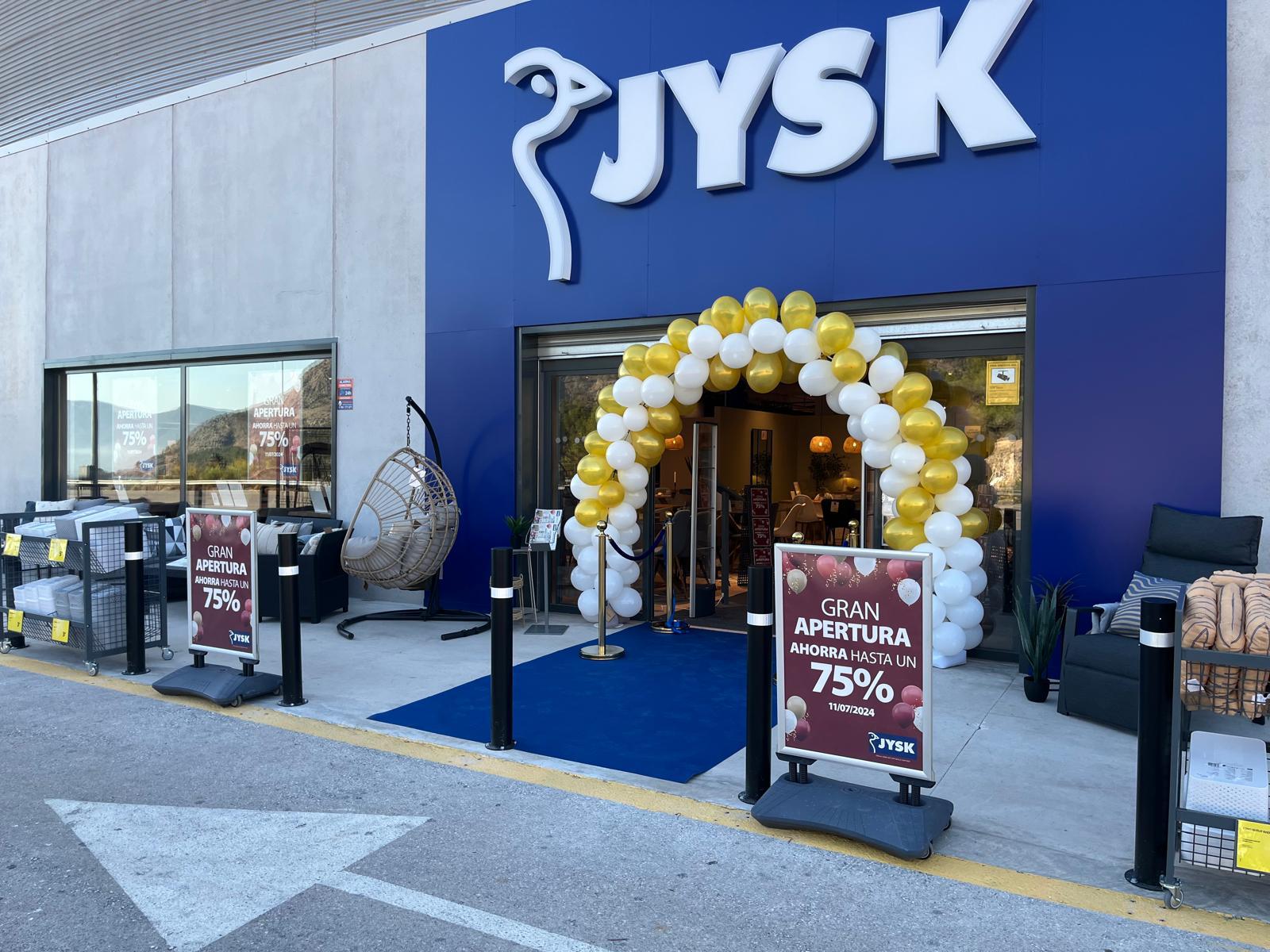 Inauguració de la botiga de JYSK a Cocentaina