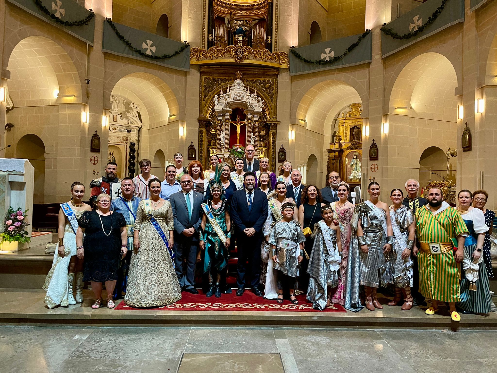  Petalada y 21 Salvas de Ordenanza de Alicante 2024