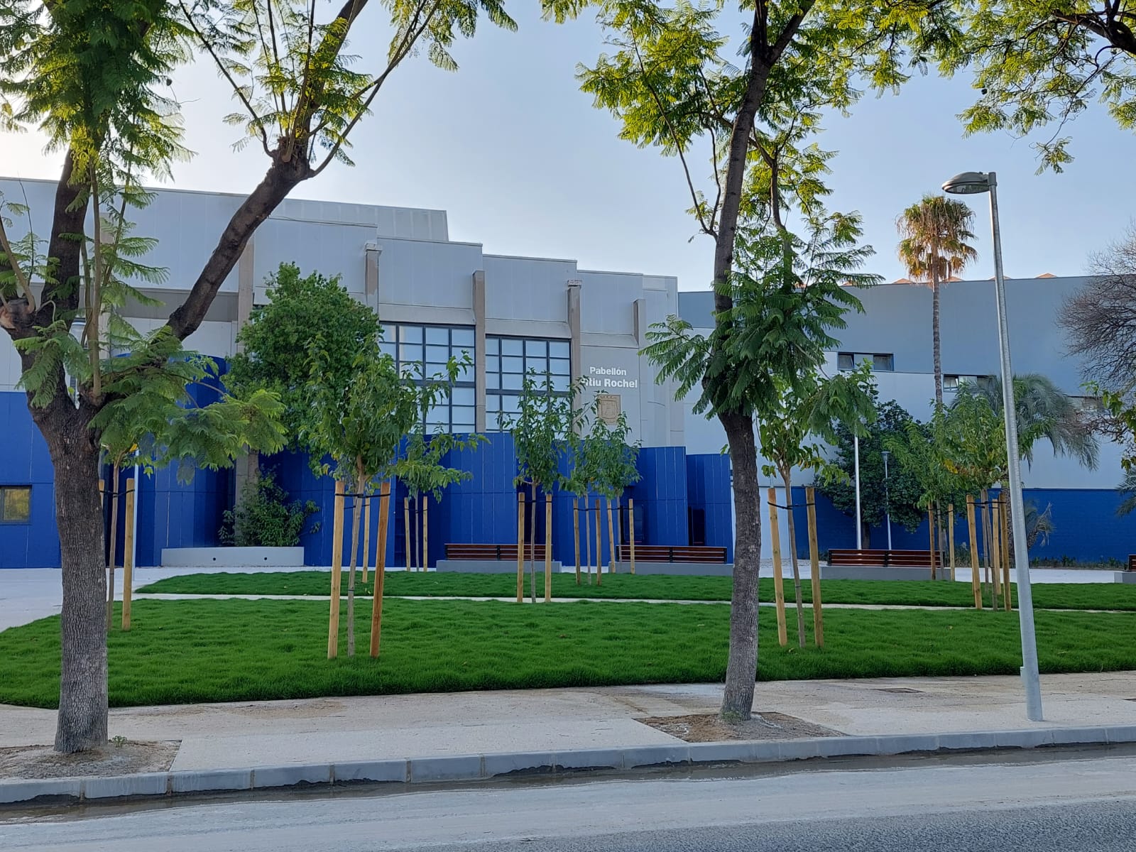 Reforma del entorno del pabellón Pitiu Rochel 
