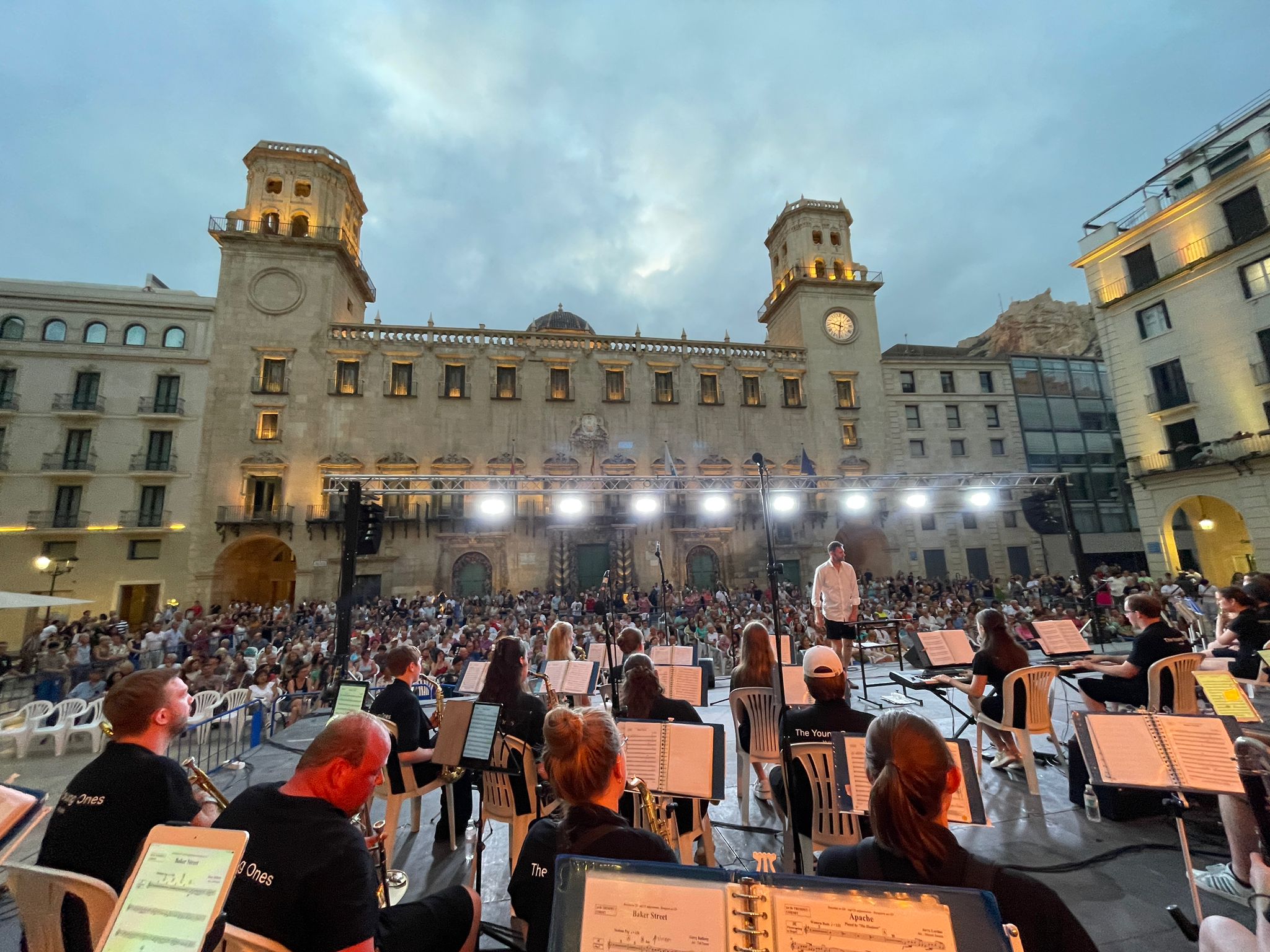 Concerts gratuïts en la Plaça de l'Ajuntament a l'estiu