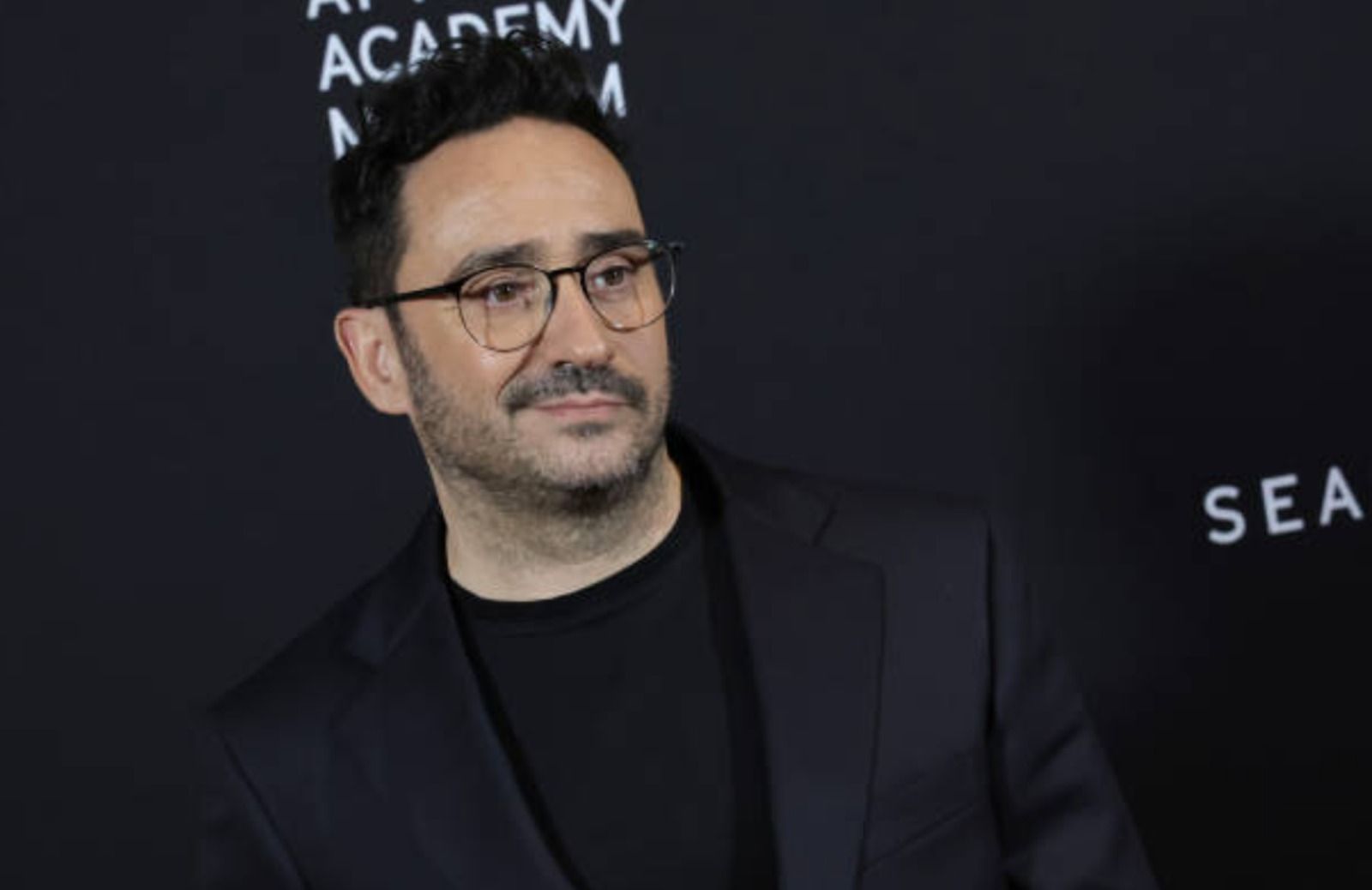 Juan Antonio Bayona durante el estreno de una película