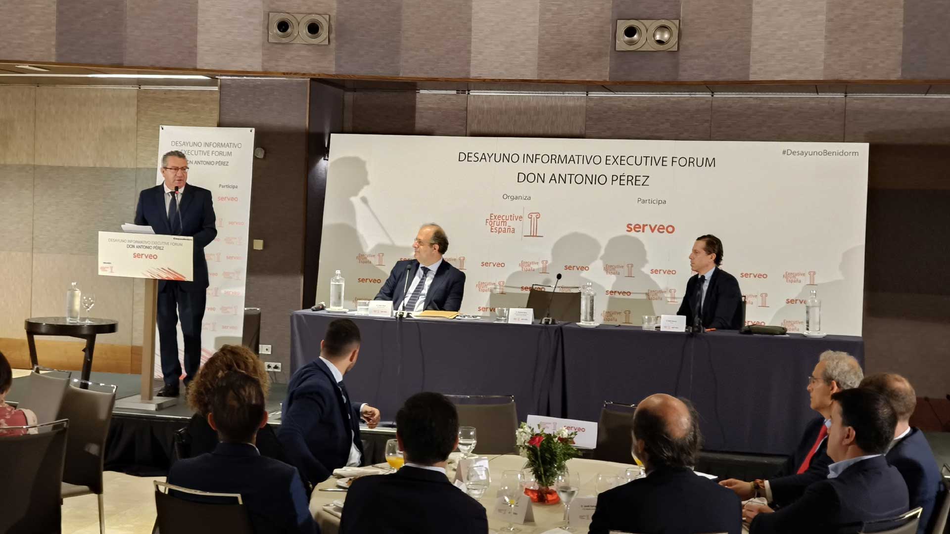 Toni Perez en el desdejuni informatiu Executiv Fòrum