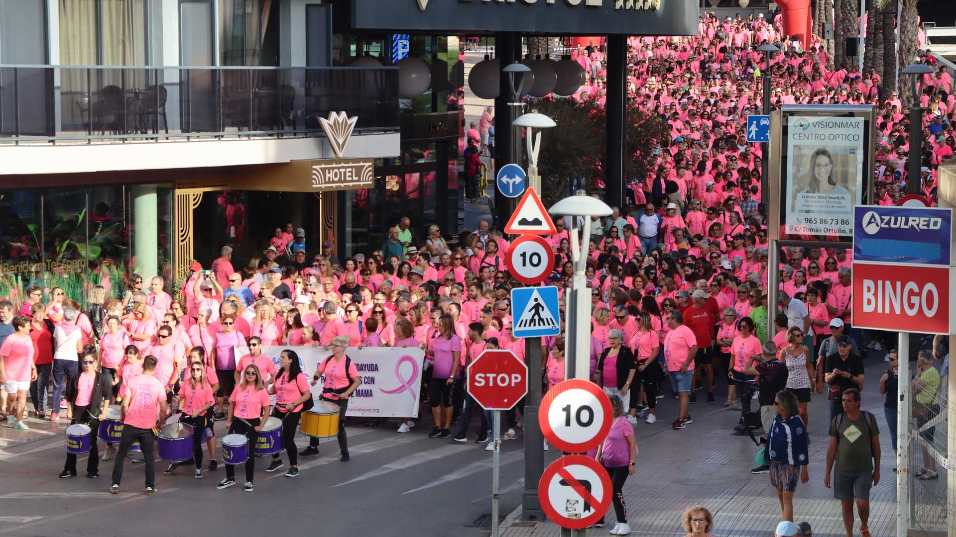 Marea Rosa a Benidorm