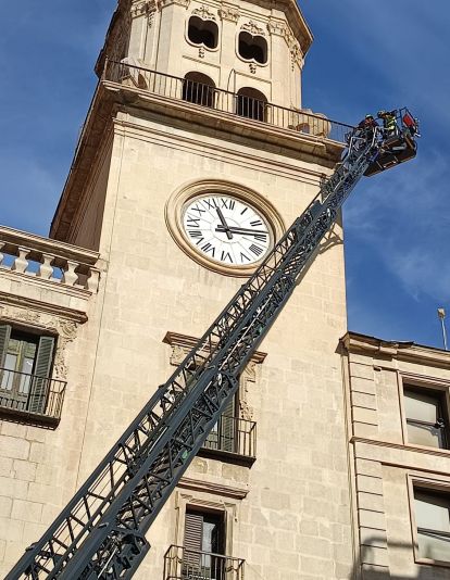 Primera inspección de los bomberos