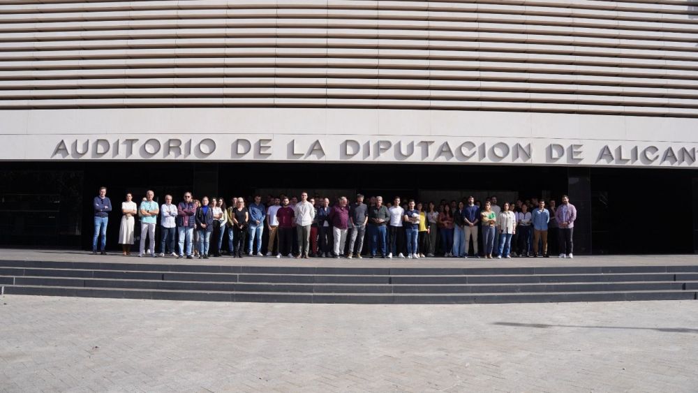 Minuto de silencio en el ADDA