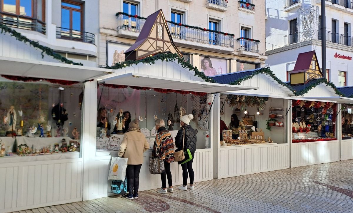 Mercado de la Navidad en la Plaza de Baix de Elche
