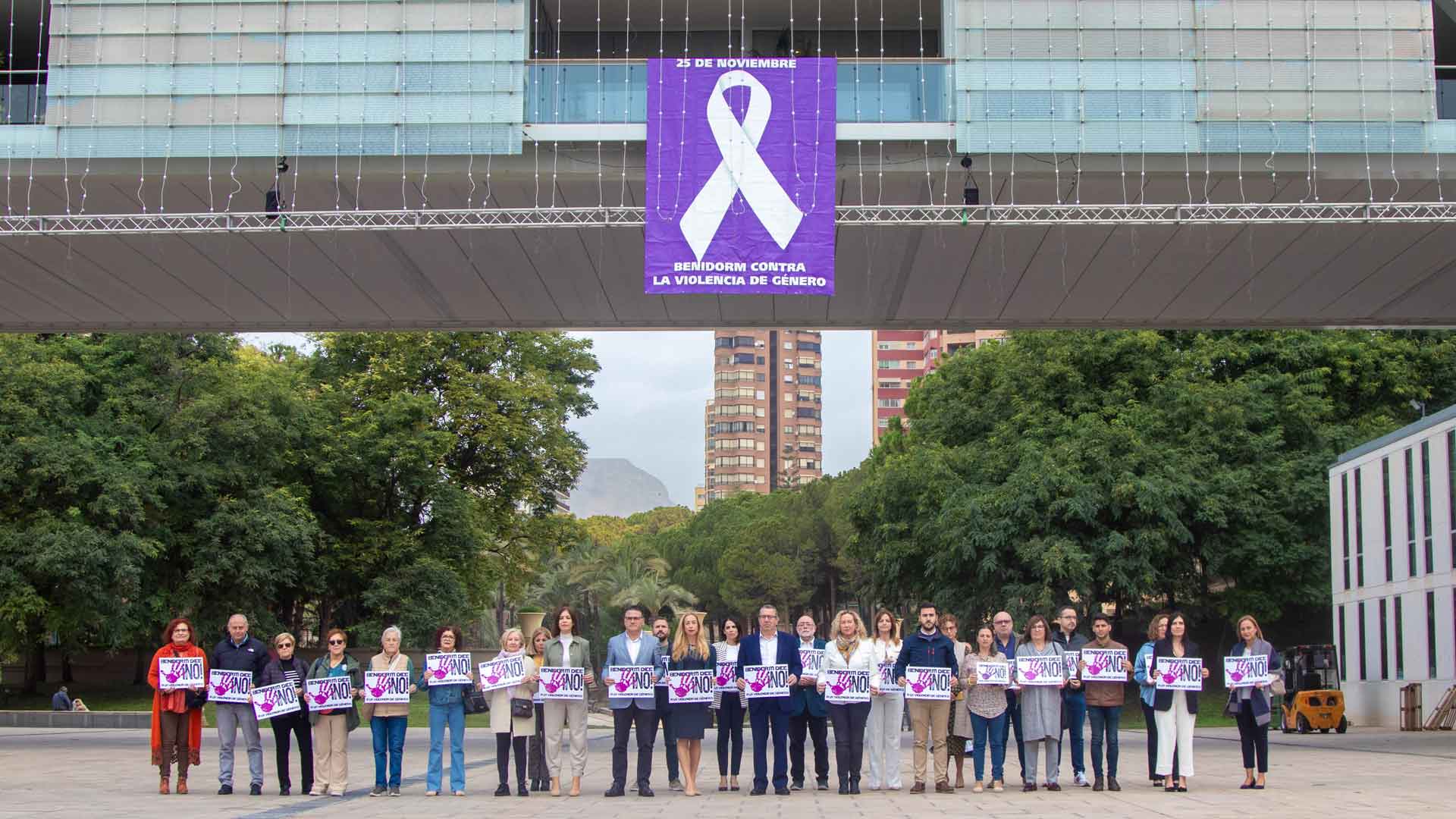 Acte del 25N a Benidorm