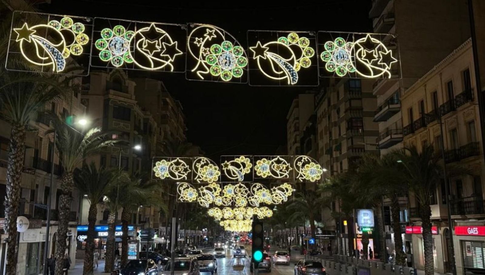 Luces de Navidad en el centro de Alicante