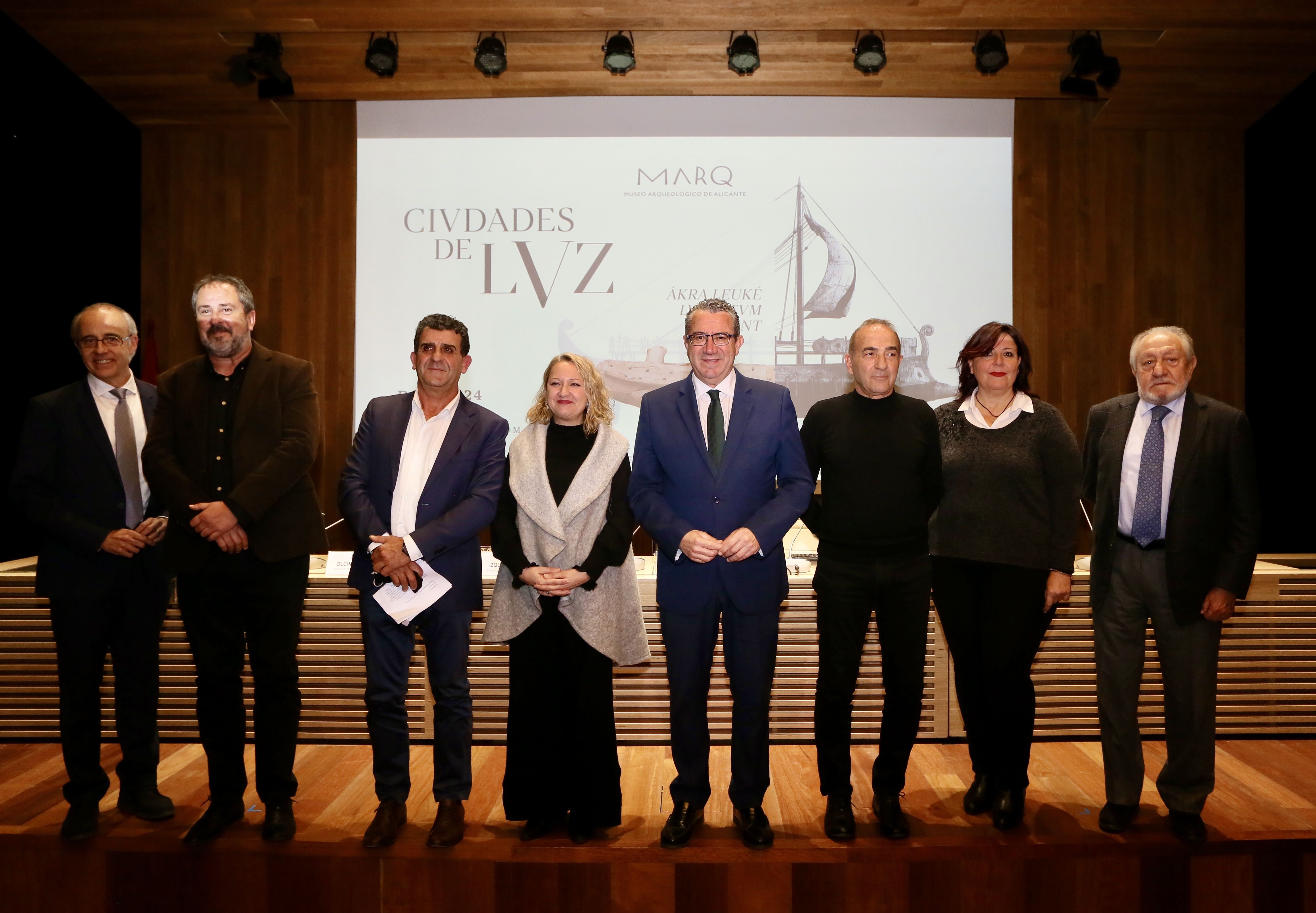 Presentació de l'exposició ‘Ciudades de luz. Ákra Leuké, Lucentum, Laqant’
