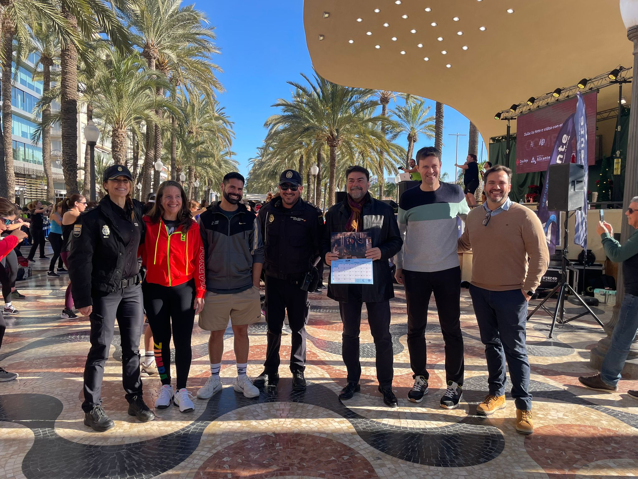 Deporte en la explanada de Alicante