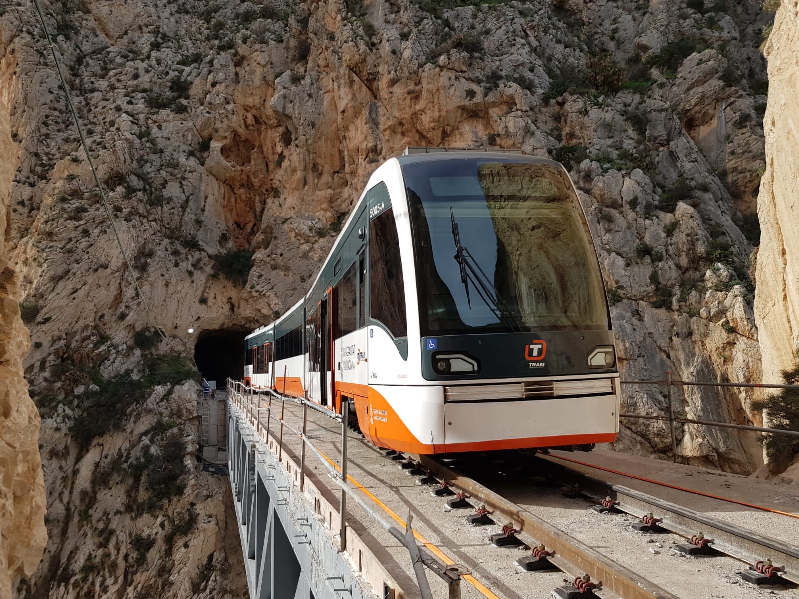 Proves de càrrega en el viaducte del Mascarat