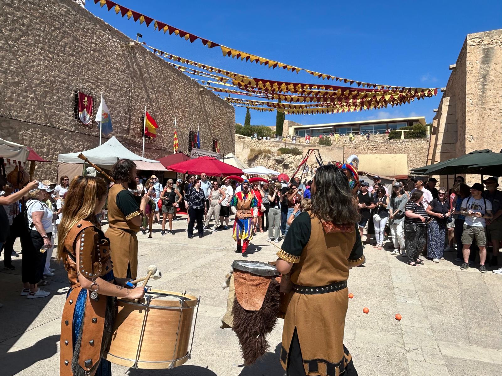 Cap de setmana medieval en el Castell de Santa Bàrbara d'Alacant
