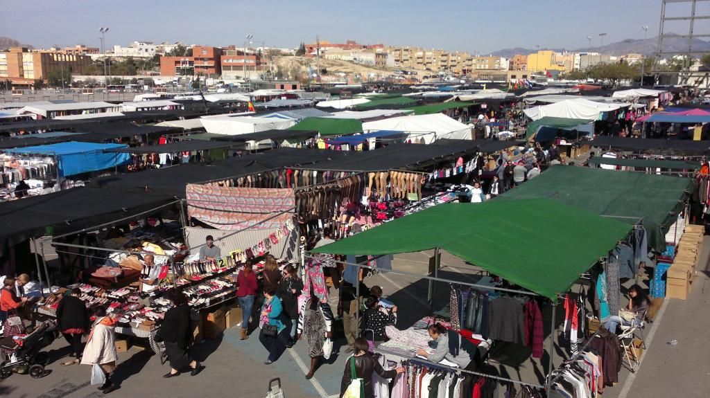 Mercadillo en Teulada