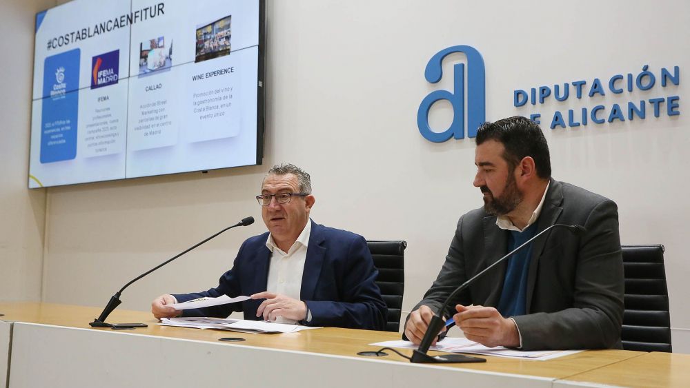 Toni Pérez y José Mancebo presentan las actividades de Costa Blanca en Fitur 2025