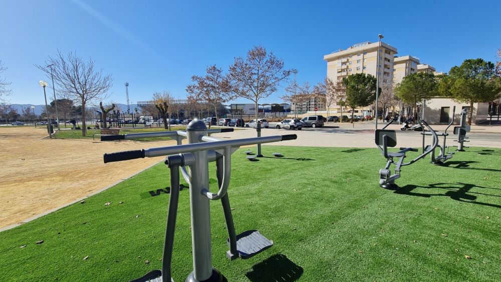 Zona de gimnasio biosaludable en Elda