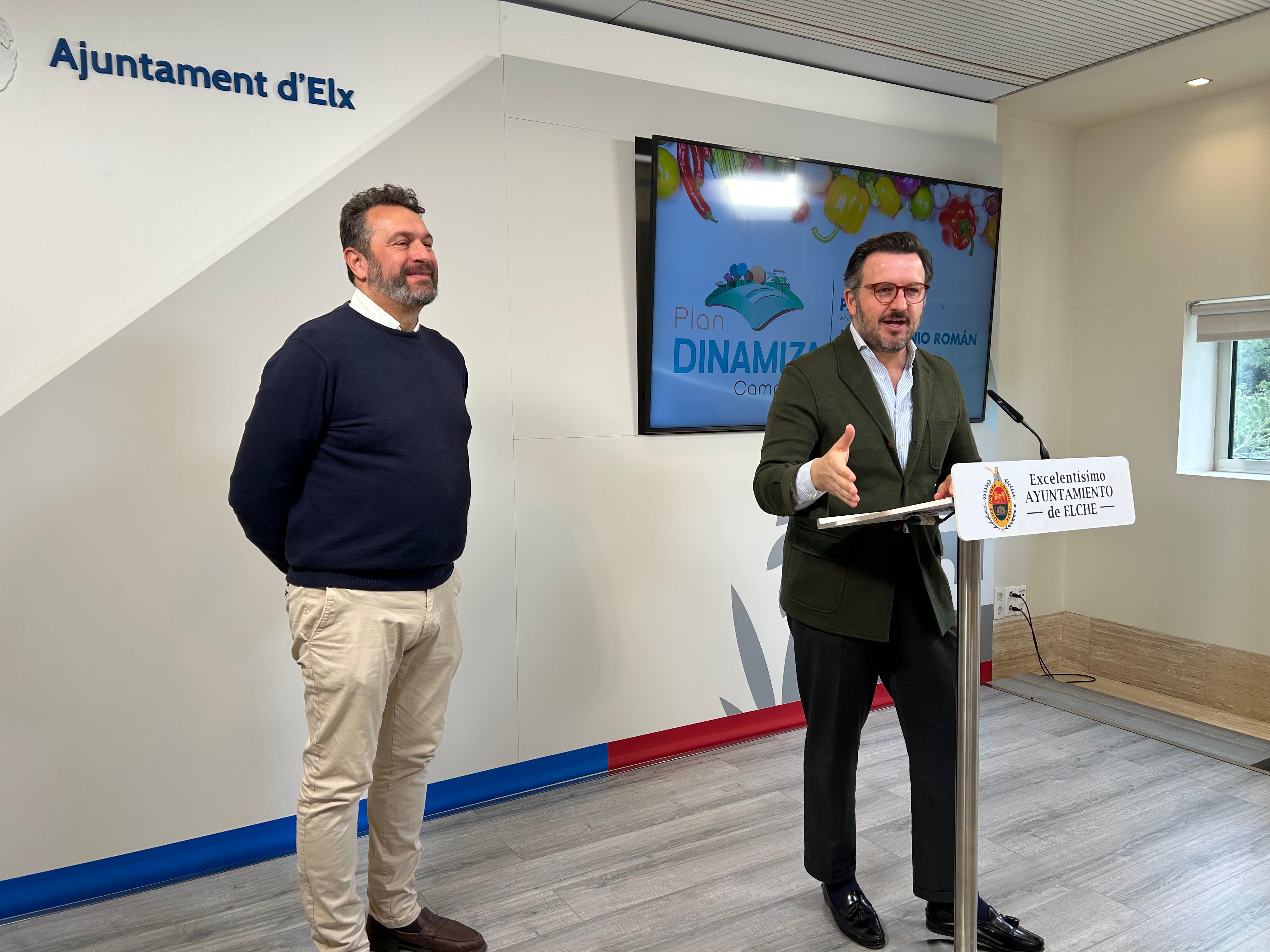 El alcalde de Elche presenta la oficina del agricultor 
