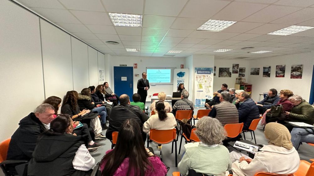 Presentación del PAI Alicante 2029 ante las asociaciones de vecinos