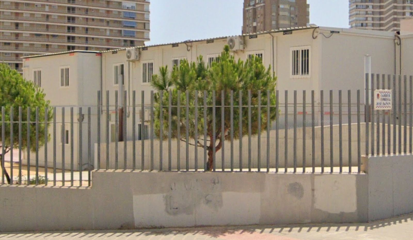 Barracons actuals del CEIP L'Almadrava