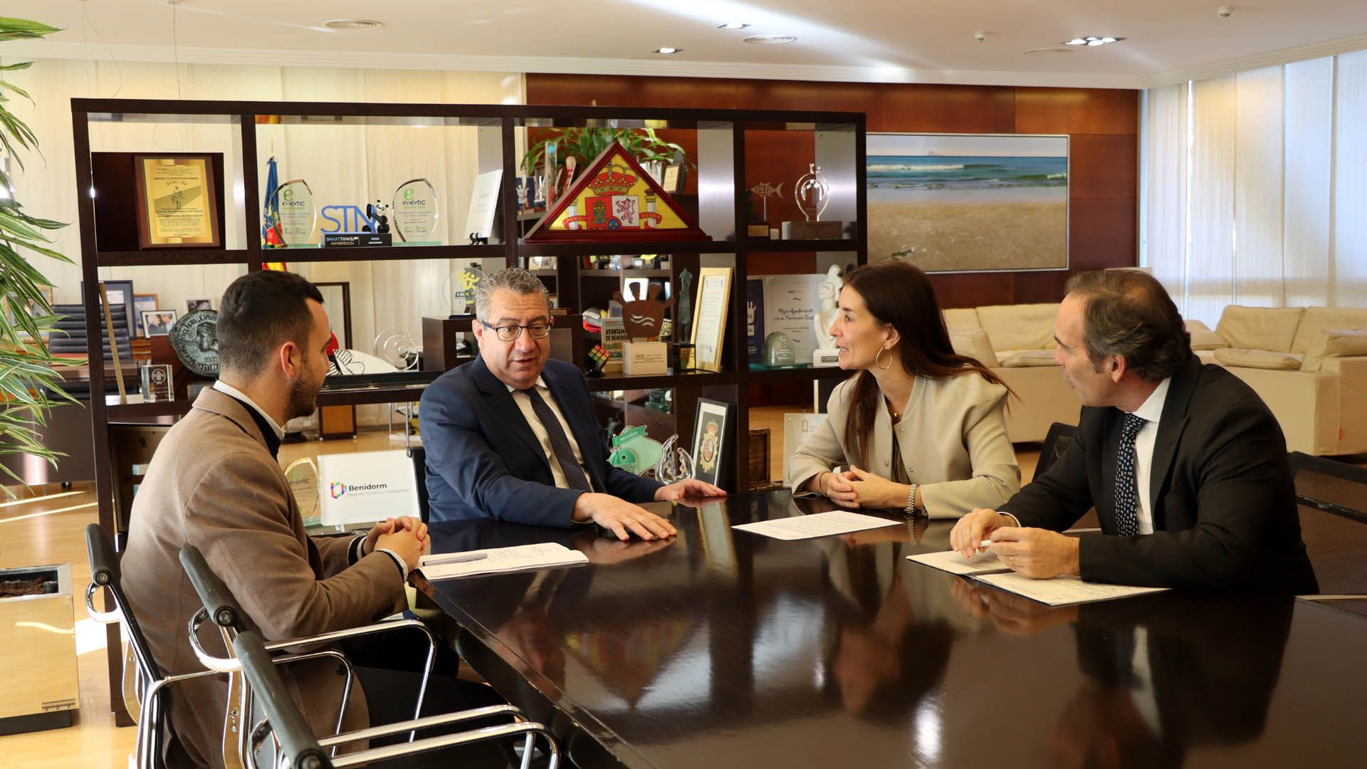 Visita de la consellera Ruth Merino a Benidorm