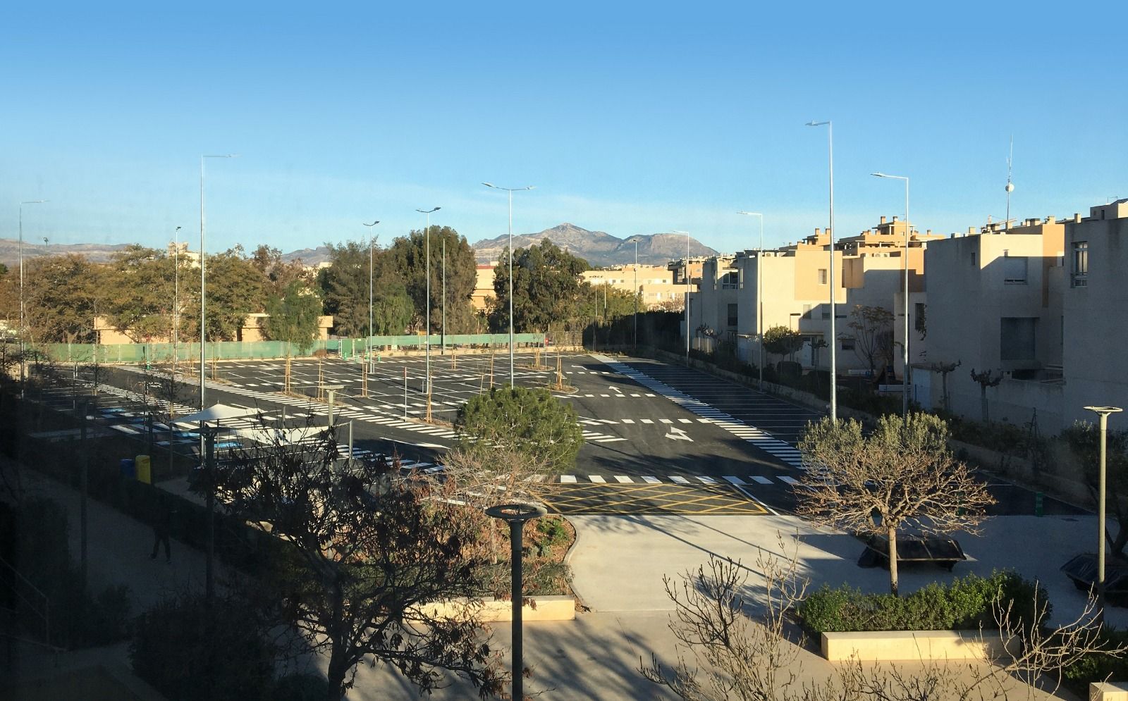 Nou aparcament en la Universitat d'Alacant