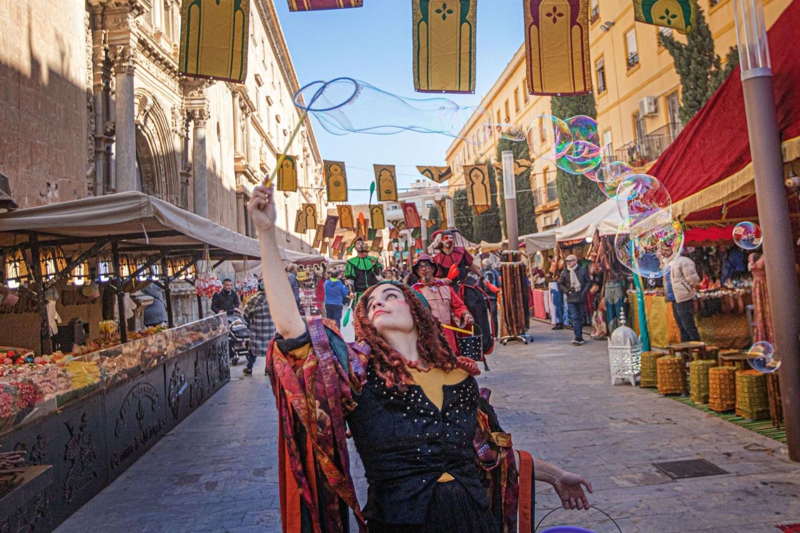 Personajes históricos en el mercado medieval de Orihuela