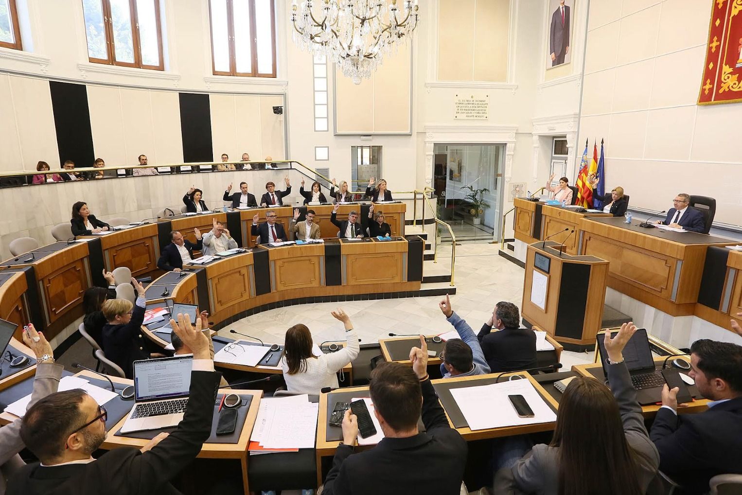 Ple ordinari d'abril en la Diputació