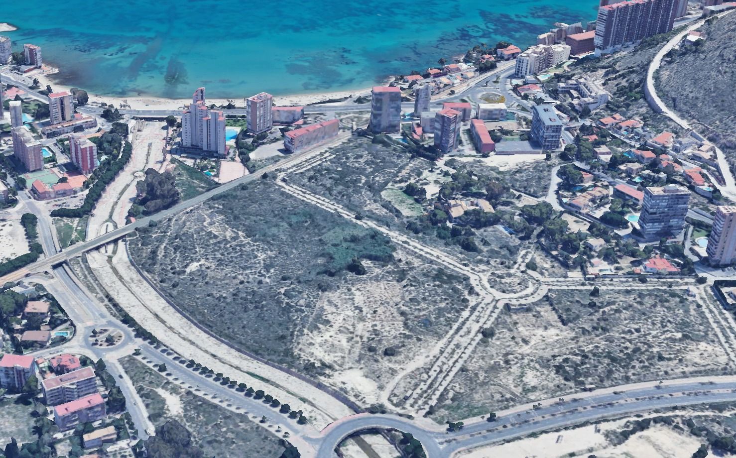 Terrenos en los que se construirá el nuevo barrio de Alicante en La Albufereta