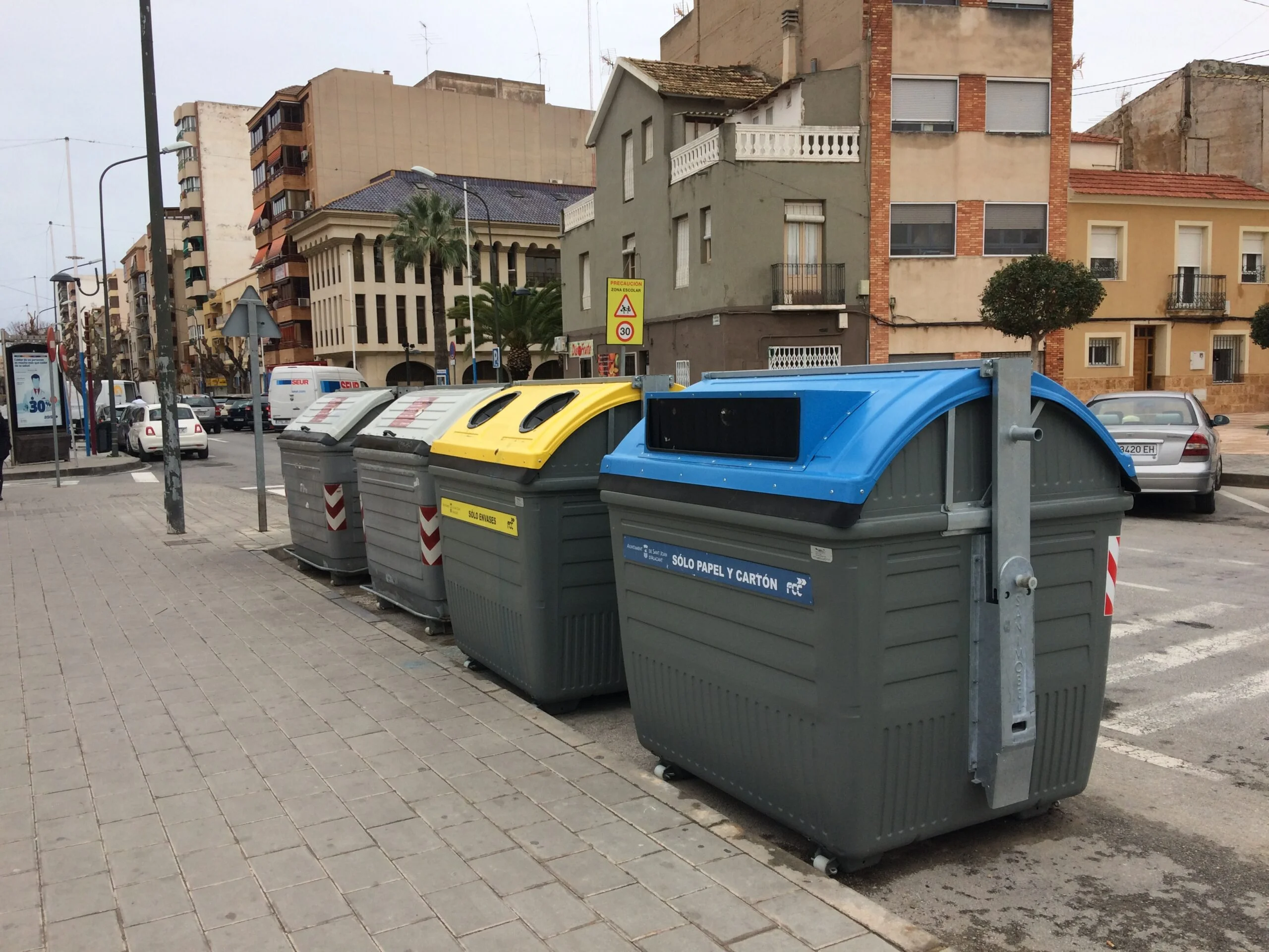 Contenidors a Sant Joan d'Alacant
