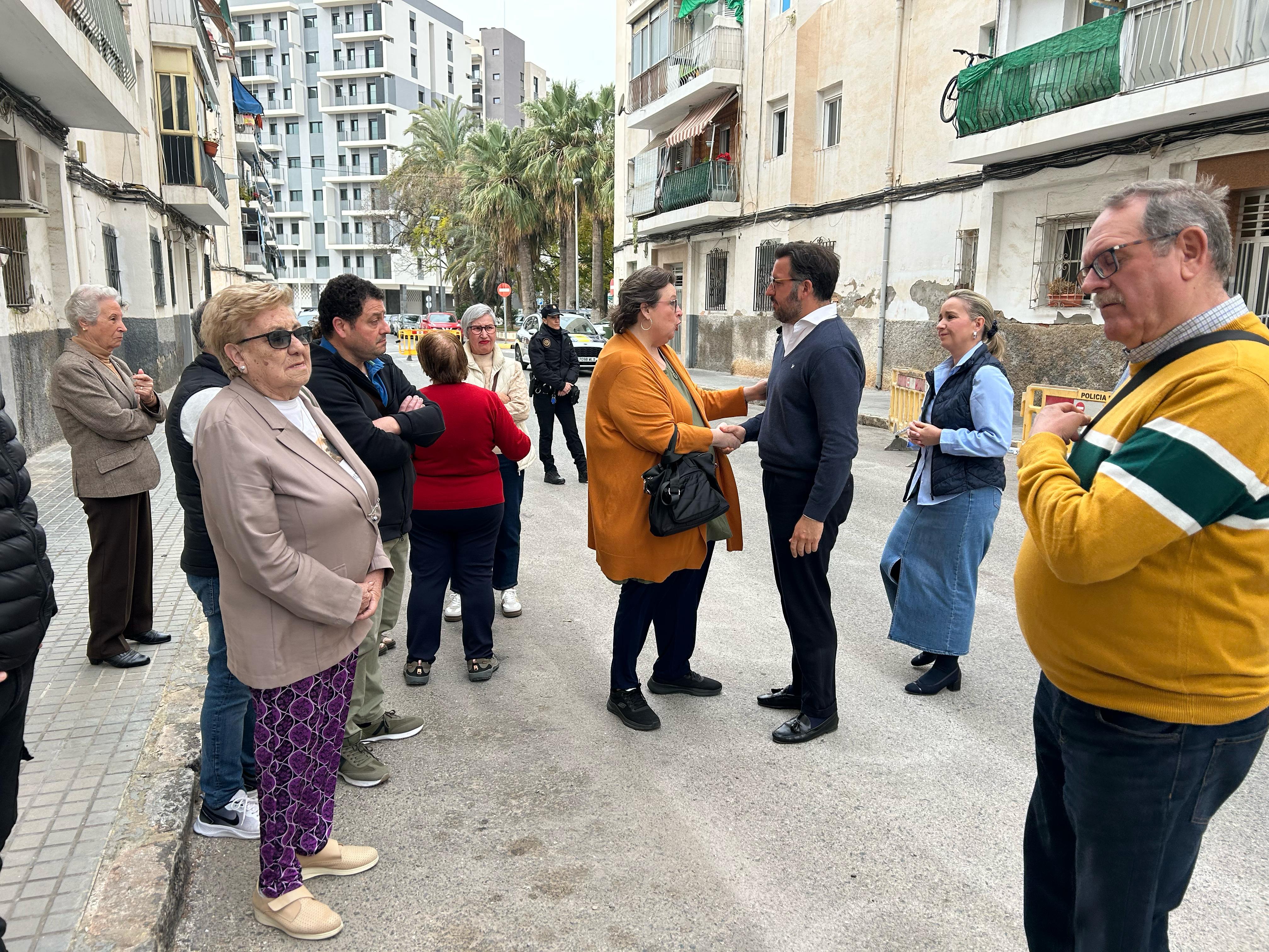 Reunión con los vecinos del barrio de San Antón de Elche