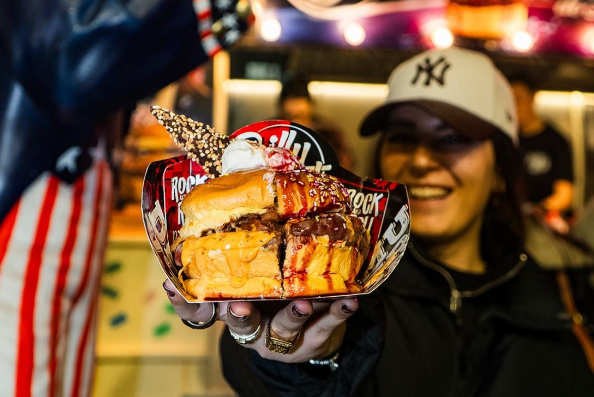 Una de les hamburgueses participants en The Burger Cup 2025 a Elx