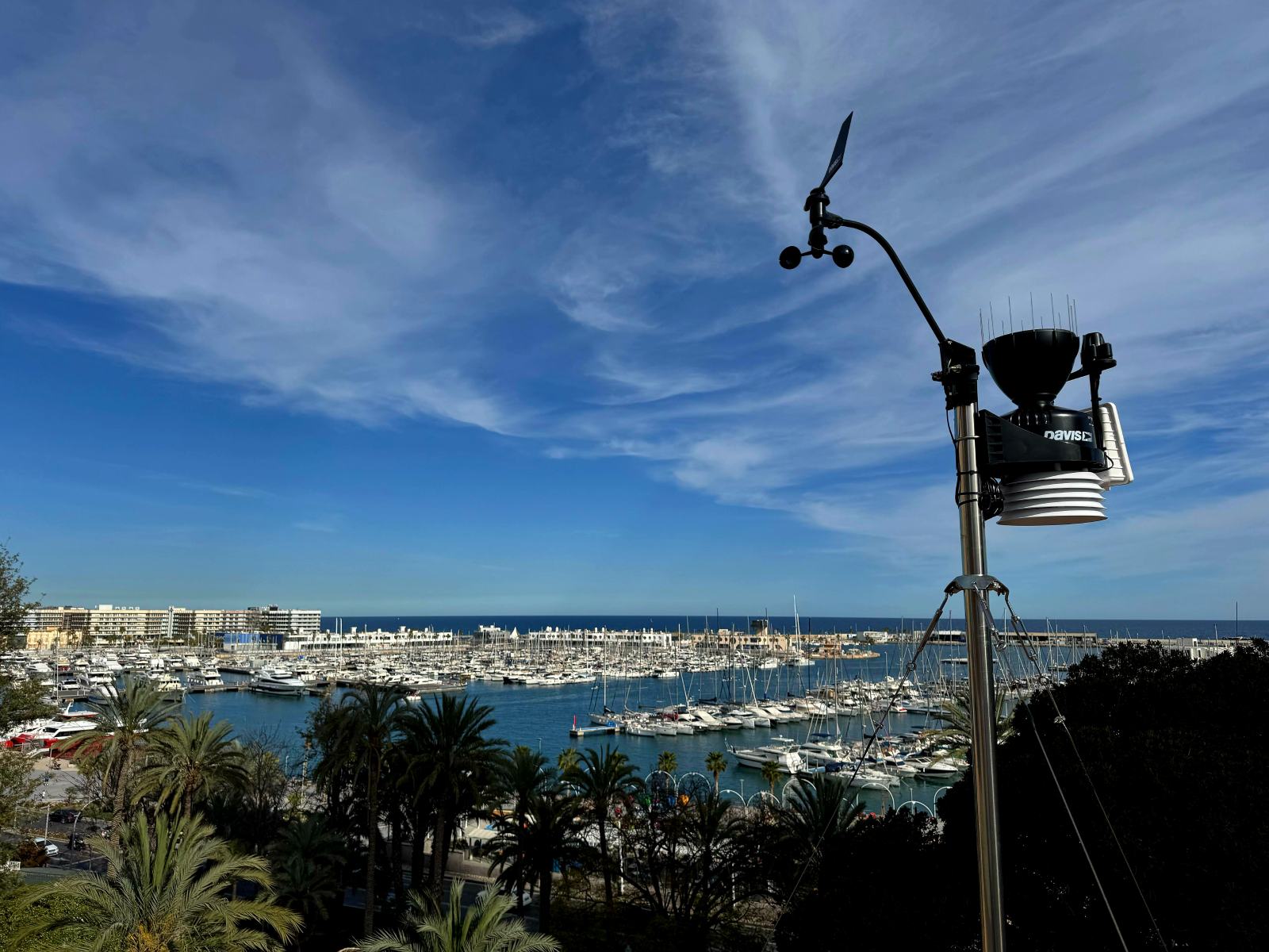 Nova estació de meteorologia d'AVAMET a Alacant