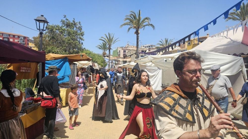 Actuacions en el mercat medieval de La Vila Actuacions en el mercat medieval de La Vila