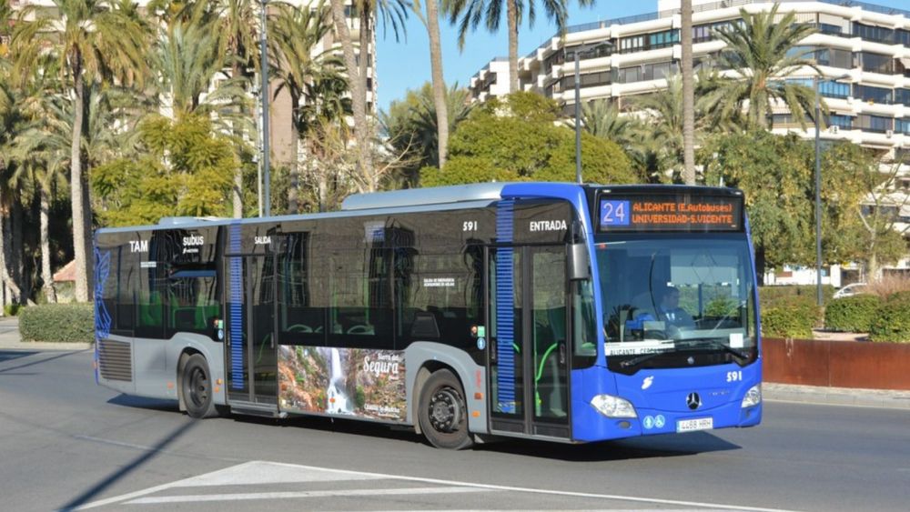 Línea 24 del autobús interurbano de Alicante (Foto: The STB) Línea 24 del autobús interurbano de Alicante (Foto: The STB)